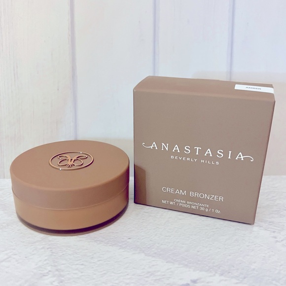 Anastasia Beverly Hills Other - Anastasia Beverly Hills Cream Bronzer - Amber BNIB sealed!